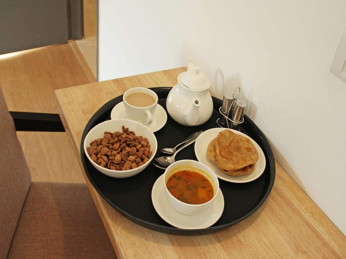 Oyo 12221 Hotel M House Agra  Bagian luar foto