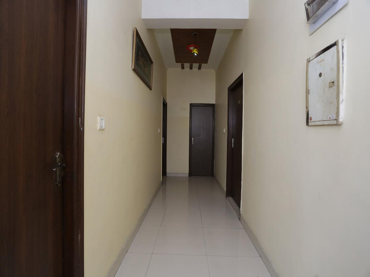 Oyo 12221 Hotel M House Agra  Bagian luar foto