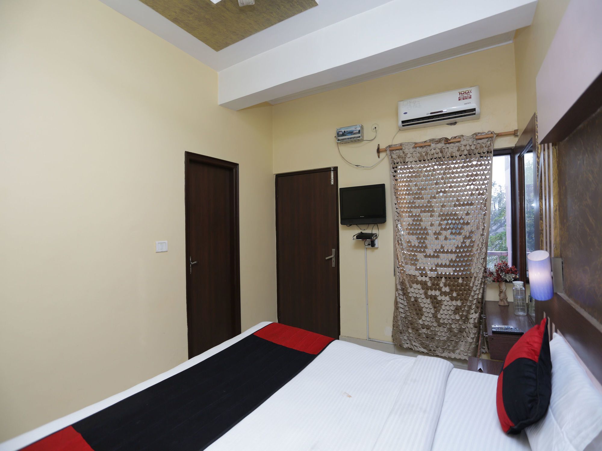 Oyo 12221 Hotel M House Agra  Bagian luar foto