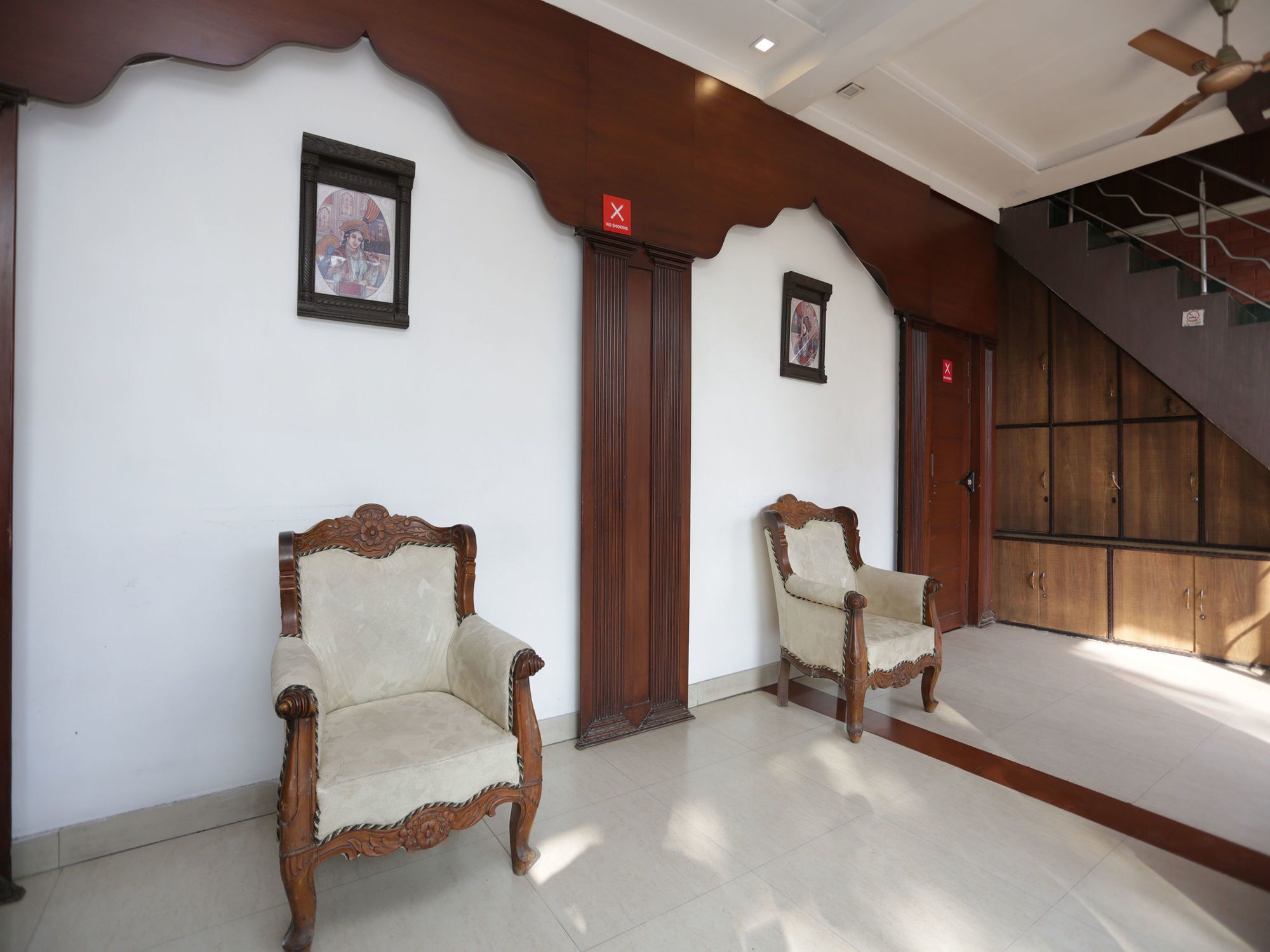 Oyo 12221 Hotel M House Agra  Bagian luar foto