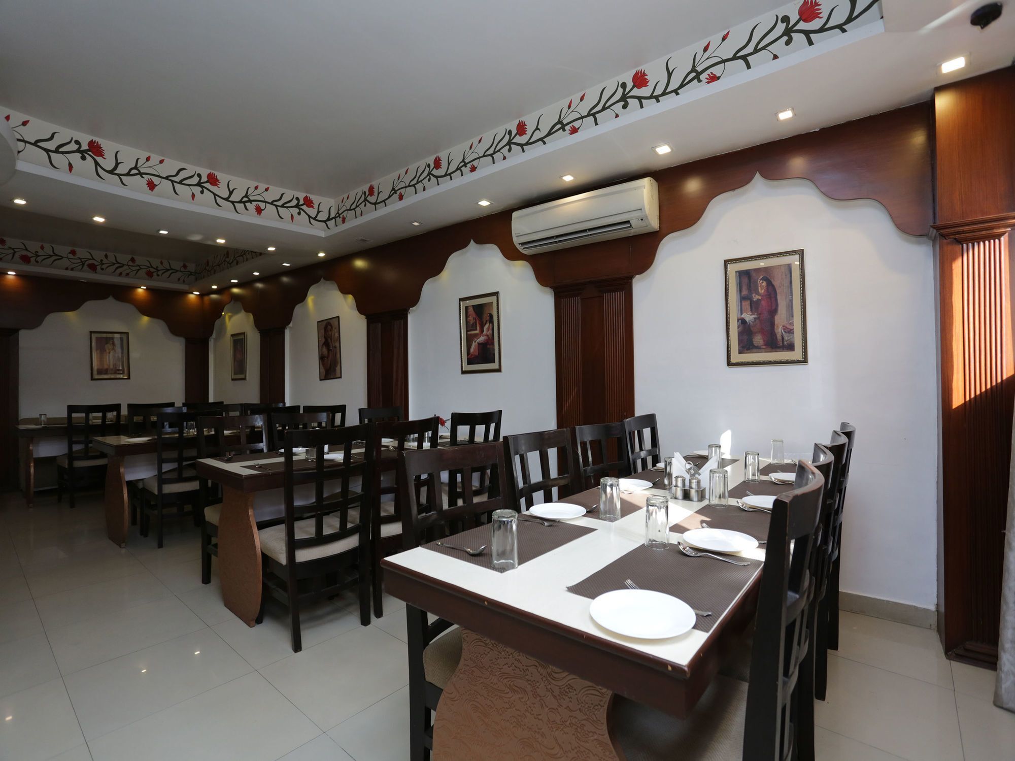 Oyo 12221 Hotel M House Agra  Bagian luar foto